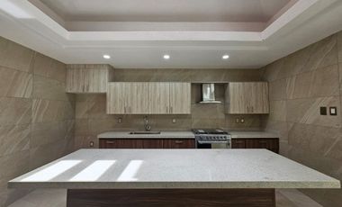 CASA EN VENTA EN CLUB CAMPESTRE, MORELIA