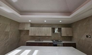 CASA EN VENTA EN CLUB CAMPESTRE, MORELIA