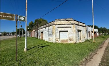 Vendo Casa y Galpón en Herrera, Entre Ríos.