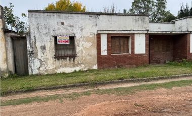Vendo Casa y Galpón en Herrera, Entre Ríos.