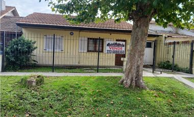 CASA 3 AMBIENTES - GARAGE - PARQUE - APTO CREDITO