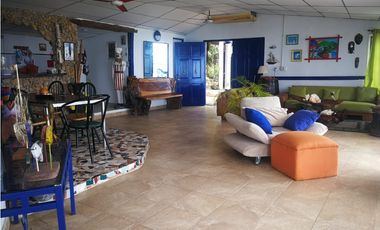 SE VENDE CASA DE PLAYA PORTOBELO!!!