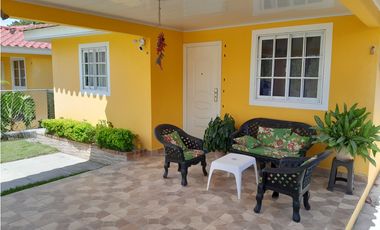 CASA DE PLAYA A LA VENTA SANTA CLARA PH SUMMER BAY