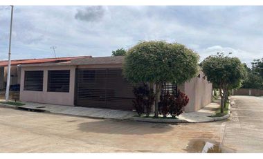 ALQUILO CASA EN LA CHORRERA LA ARBOLEDA LOS AVELLANOS AMOBLADA  3R