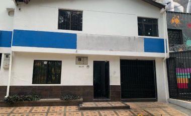 Casa-local en Arriendo Ubicado en Medellín Codigo 19011
