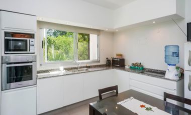 CASA 2 DORM VENTA VAQUEROS CON VISTAS A LOS CERROS