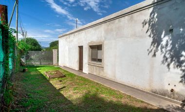 CASA 2 DORM VENTA VAQUEROS CON VISTAS A LOS CERROS