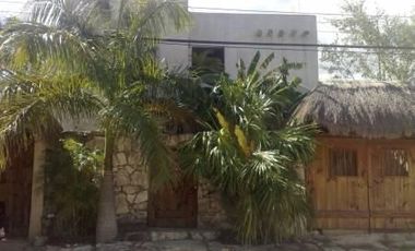 Casa Jimena - Estilo Rústico y Encanto Maya en Playa del Carmen