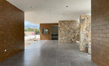 Casa en venta  Mérida Yucatán, Privada Margaritas 190 Cholul