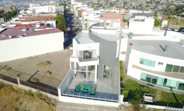 Casa venta Residencial Agua Caliente. Cerca Hipódromo, Zona Centro,Garita,Postal