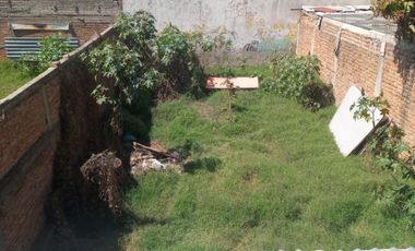 CASA CON AMPLIO TERRENO PARA EL PROYECTO QUE NECESITAS!!