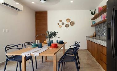 Casa en venta tipo TH en Carr. a Telchac Puerto