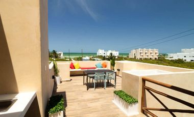 Casa en venta tipo TH en Carr. a Telchac Puerto