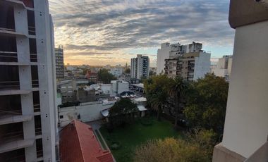 Depto 3 ambientes con cochera  La Perla  OPORTUNIDAD