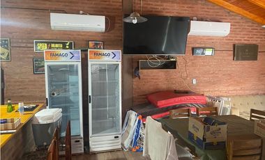 Un aplauso para el asador! Quincho con pileta en Tirol