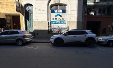 Casa a refaccionar en venta en calle Mendoza 200, San Miguel de Tucumán