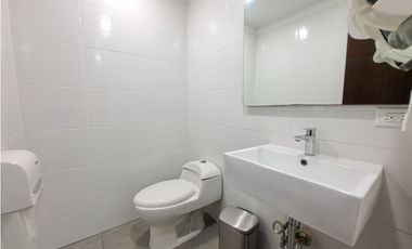 ALQUILER OFICINA AMOBLADA OCEANA PUNTA PACIFICA MTTO INCLUIDO