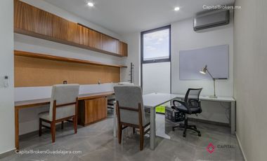 Casa de lujo en venta cerca de Olivos a 5 minutos del Tec con alberca San Acasio