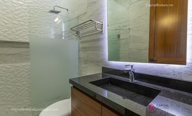 Casa de lujo en venta cerca de Olivos a 5 minutos del Tec con alberca San Acasio