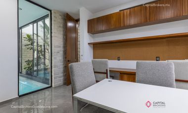 Casa de lujo en venta cerca de Olivos a 5 minutos del Tec con alberca San Acasio
