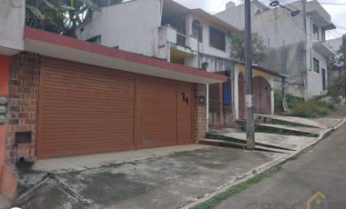 Casa en venta en la colonia Francisco Ferrer Guardia