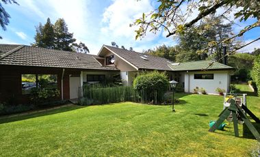 Hermosa Casa en Parcela Sector Las Mariposas