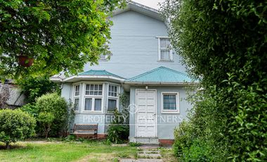 Hermosa Casa tipo Chalet, ideal uso comercial Punta Arenas