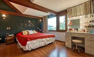 Casa en venta La Reina, pasaje cerrado