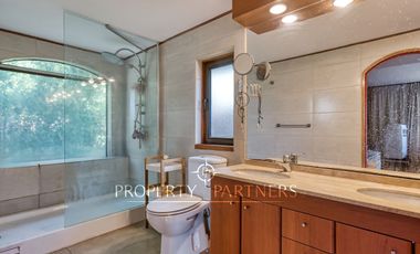Casa en venta La Reina, pasaje cerrado