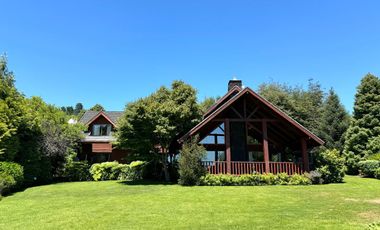 Se vende hermosa casa en La Puntilla