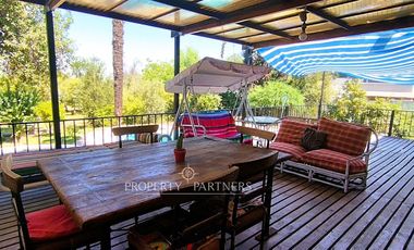 Increíble parcela de agrado con una excelente ubicación.