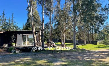 Algarrobo, Maravillosa Parcela con 2 Casas.