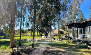 Algarrobo, Maravillosa Parcela con 2 Casas.
