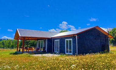 Casa en Panguipulli en Parcela  a solo 5 minutos del Centro de Panguipulli. Venta con Hipotecario- Contado