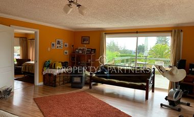 Algarrobo, espectacular casa en medio de la naturaleza