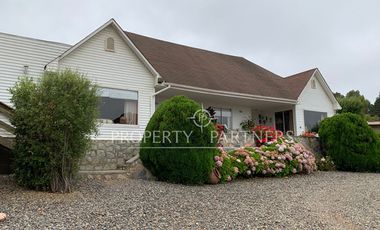 Algarrobo, espectacular casa en medio de la naturaleza