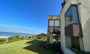 Casa primera linea con vista la mar