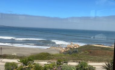 Casa primera linea con vista la mar