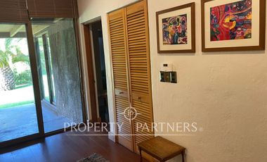 Casa con gran jardín formado en dos sitios condominio Las Brisas