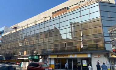 Arriendo Local Comercial pleno centro de la ciudad, ideal para inversionistas