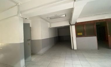 Arriendo Local Comercial pleno centro de la ciudad, ideal para inversionistas