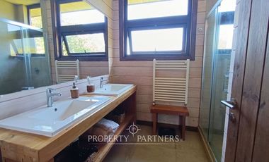 Espectacular casa a orillas del Lago Panguipulli