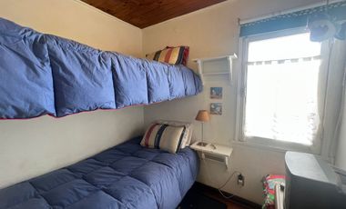 Casa sector tradicional con vista al mar