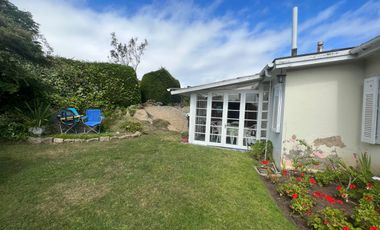 Casa sector tradicional con vista al mar