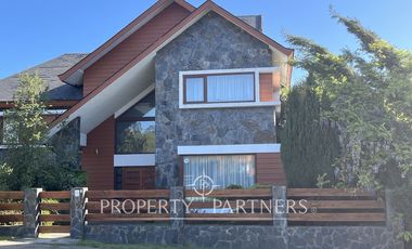 Casa con amplio terreno en El Venado