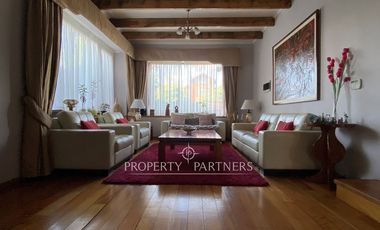 Casa con amplio terreno en El Venado