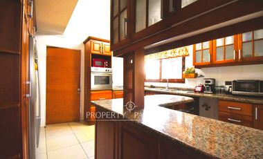 Casa con amplio terreno en El Venado