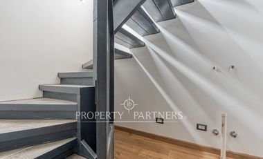 Moderno Townhouse con terraza cercano a Metro Santa Isabel en barrio Italia.