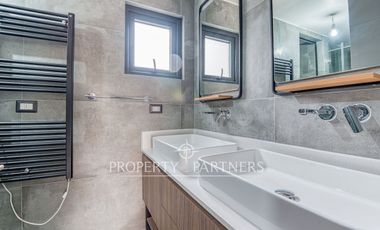 Moderno Townhouse con terraza cercano a Metro Santa Isabel en barrio Italia.