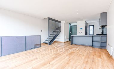Moderno Townhouse con terraza cercano a Metro Santa Isabel en barrio Italia.
